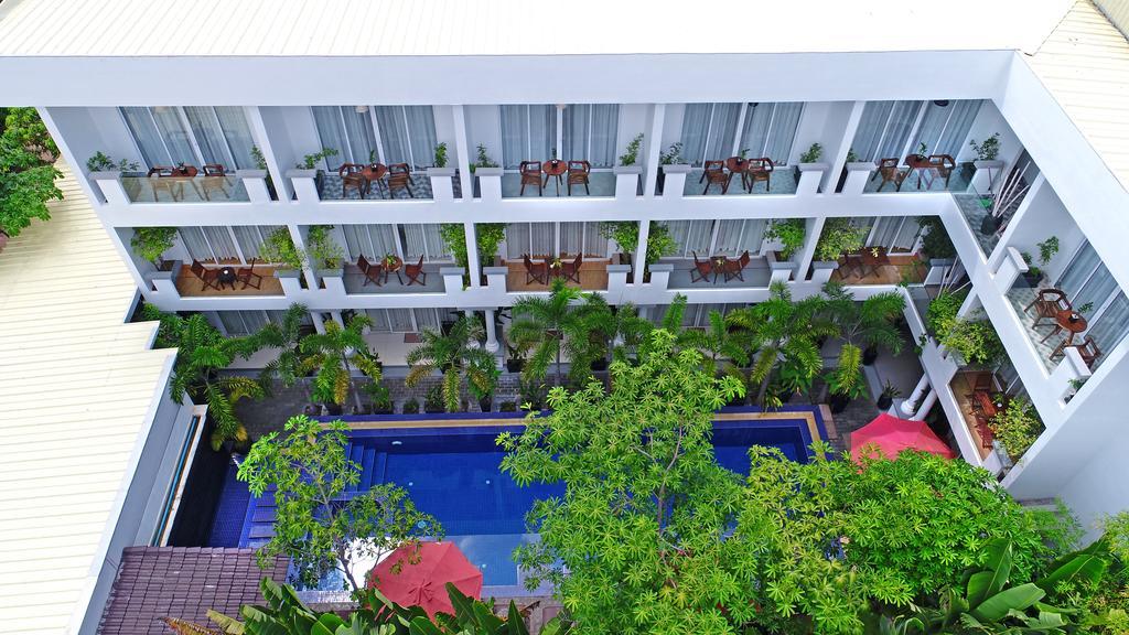 Angkor Sweet Night 4*