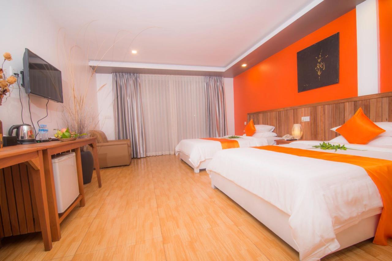 Angkor Sweet Night